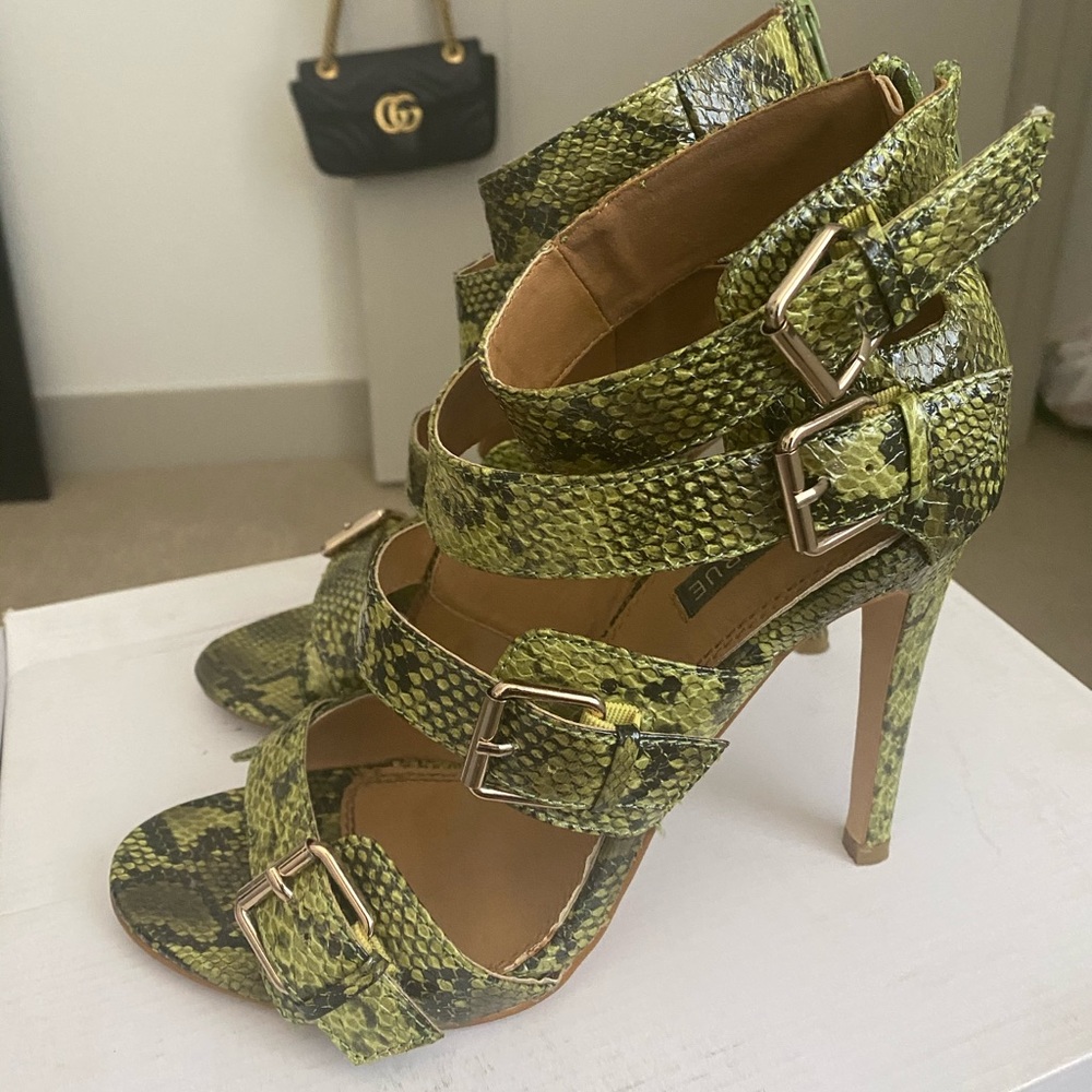 Green snake print heels